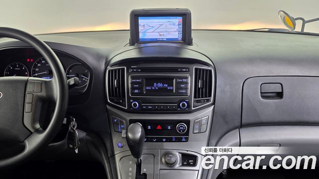 Hyundai Grand Starex 4WD School Bus 2018 — фото 14