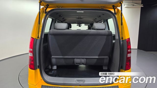 Hyundai Grand Starex 4WD School Bus 2018 — фото 20