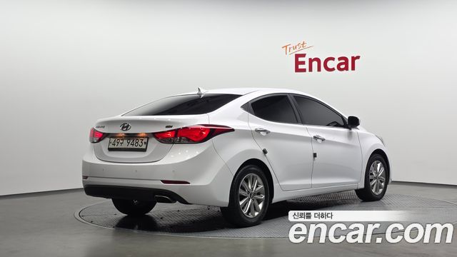 Hyundai Avante 1.6 GDi Modern Standard 2015 — фото 2