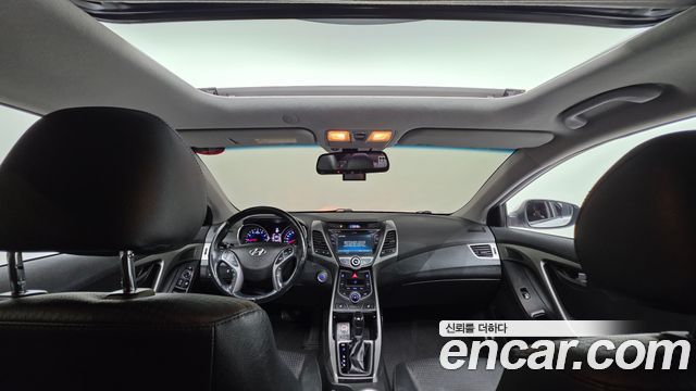 Hyundai Avante 1.6 GDi Modern Standard 2015 — фото 19
