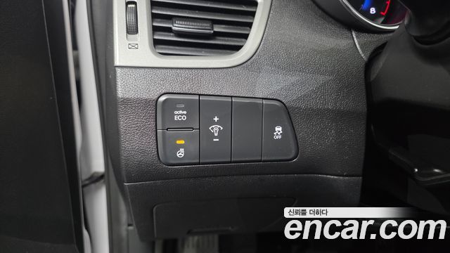 Hyundai Avante 1.6 GDi Modern Standard 2015 — фото 28