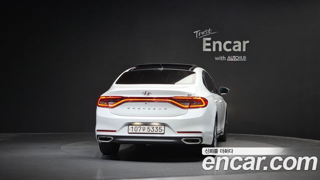 Hyundai Grandeur (IG) 3.0 Exclusive Special 2018 — фото 4