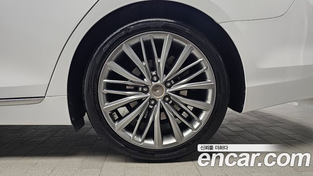 Hyundai Grandeur (IG) 3.0 Exclusive Special 2018 — фото 21