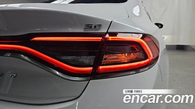 Hyundai Grandeur (IG) 3.0 Exclusive Special 2018 — фото 23