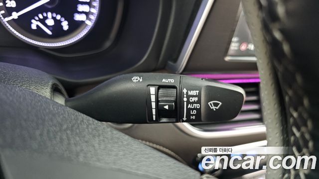 Hyundai Grandeur (IG) 3.0 Exclusive Special 2018 — фото 28
