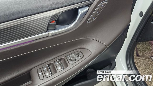 Hyundai Grandeur (IG) 3.0 Exclusive Special 2018 — фото 29