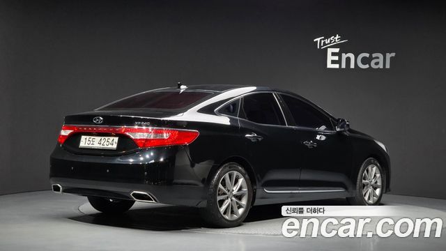 Hyundai Grandeur (HG) HG240 Modern 2016 — фото 2