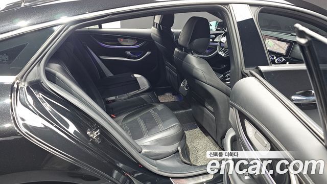 Mercedes-Benz AMG GT 4Door 43 4MATIC+ 2019 — фото 11