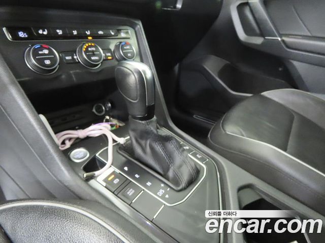 Volkswagen Tiguan (II) 2.0 TDI Prestige 2020 — фото 9