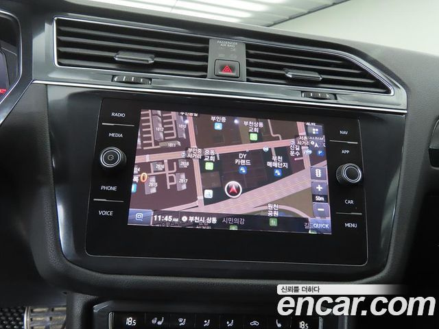 Volkswagen Tiguan (II) 2.0 TDI Prestige 2020 — фото 17