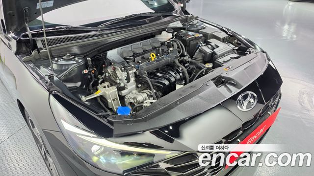 Hyundai Avante (CN7) 1.6 Inspiration 2022 — фото 6