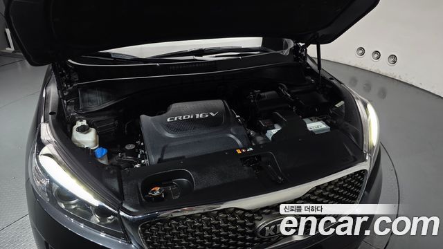 Kia Sorento Diesel 2.0 2WD Noblesse Special 2015 — фото 6