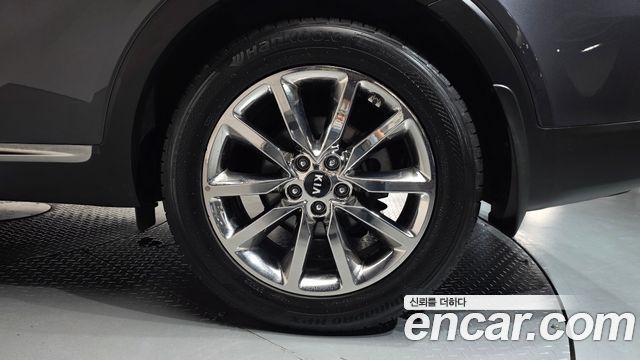 Kia Sorento Diesel 2.0 2WD Noblesse Special 2015 — фото 21