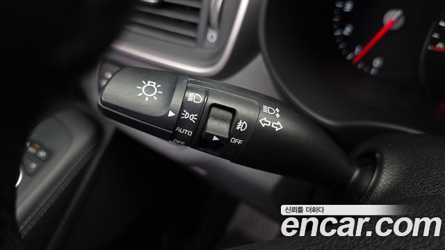 Kia Sorento Diesel 2.0 2WD Noblesse Special 2015 — фото 29