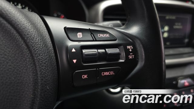Kia Sorento Diesel 2.0 2WD Noblesse Special 2015 — фото 30