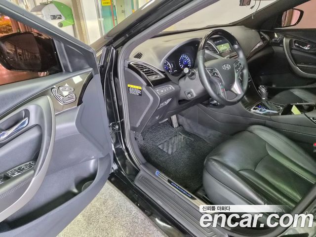 Hyundai Grandeur (HG) HG300 Exclusive 2016 — фото 7