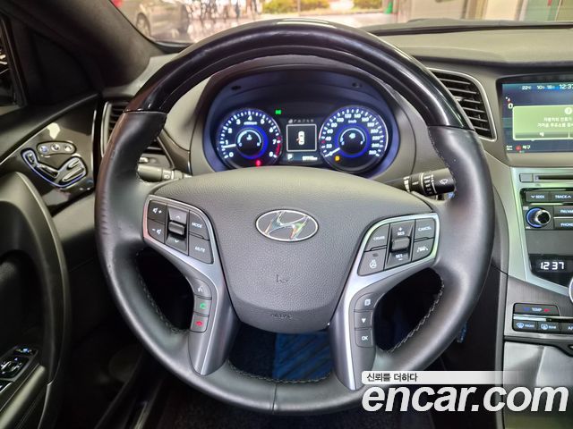 Hyundai Grandeur (HG) HG300 Exclusive 2016 — фото 17