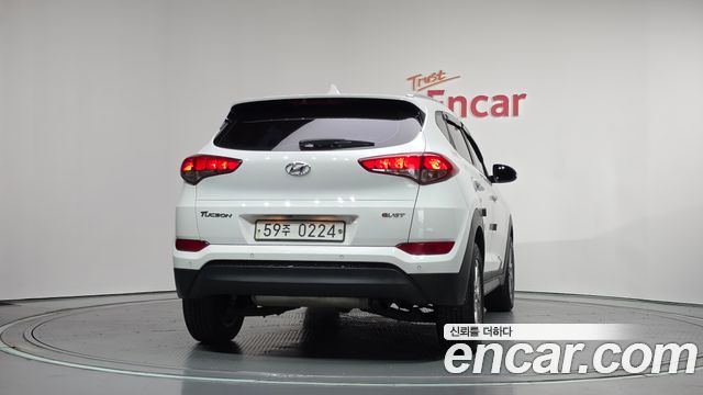 Hyundai Tucson Diesel 1.7 2WD Modern 2016 — фото 4
