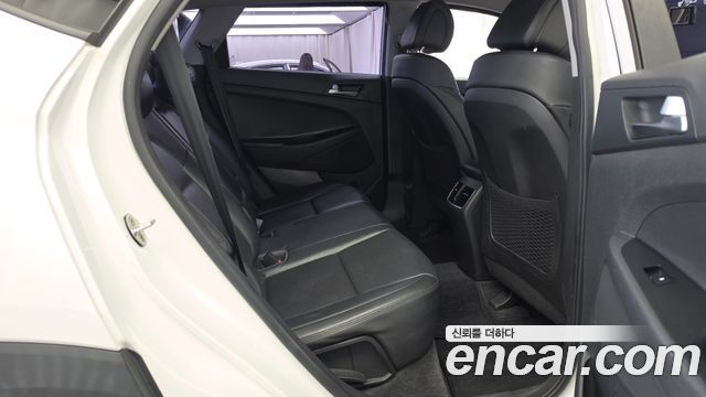 Hyundai Tucson Diesel 1.7 2WD Modern 2016 — фото 12