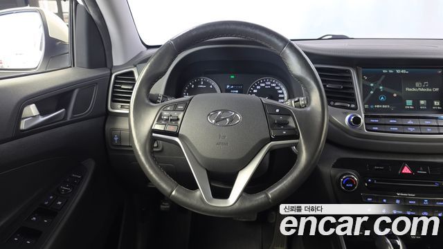 Hyundai Tucson Diesel 1.7 2WD Modern 2016 — фото 13