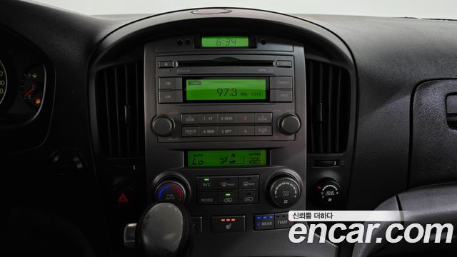 Hyundai Grand Starex 11-Seater Wagon HVX VIP PACK 2012 — фото 14