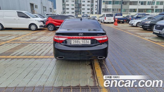 Hyundai Grandeur (HG) HG240 Luxury 2012 — фото 4