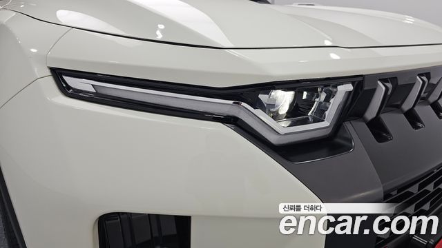 KG Mobility (SsangYong) Torres Gasoline 1.5 4WD T7 2023 — фото 22