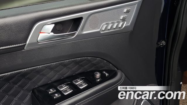 KG Mobility (SsangYong) Rexton Diesel 2.2 2WD Prestige 2021 — фото 17