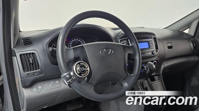 Hyundai Grand Starex 3-Seater VAN Smart 2018 — фото 12