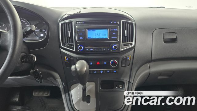 Hyundai Grand Starex 3-Seater VAN Smart 2018 — фото 13