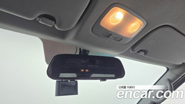 Hyundai Grand Starex 3-Seater VAN Smart 2018 — фото 15