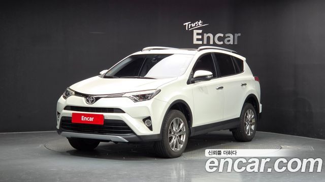 Toyota RAV4 2.5 2WD 4th