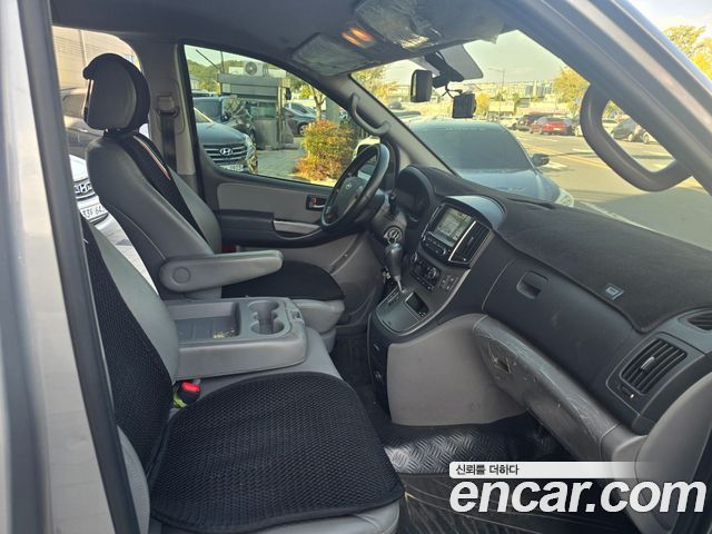 Hyundai Grand Starex 12-Seater Wagon Modern Special 2017 — фото 21