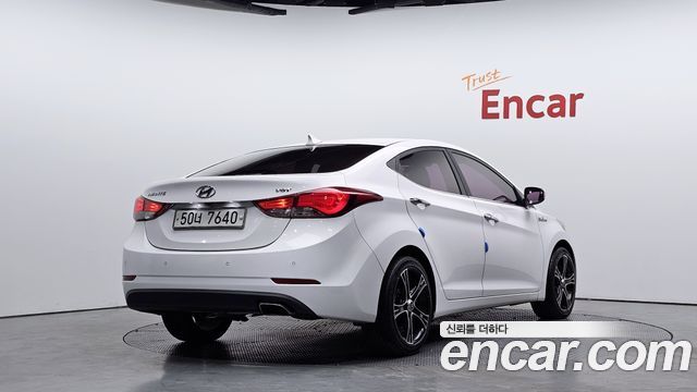 Hyundai Avante 1.6 VGT Modern Standard 2014 — фото 2
