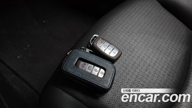 Hyundai Avante 1.6 VGT Modern Standard 2014 — фото 28