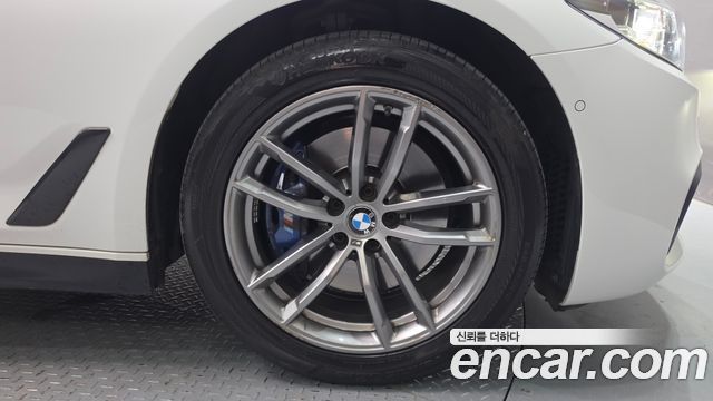 BMW 5 Series (G30) 530i xDrive M Sport Package Plus 2018 — фото 21