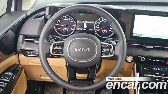 Kia Carnival (IV) Gasoline 9-Seater Noblesse 2023 — фото 13