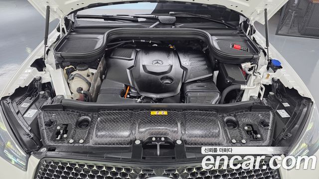 Mercedes-Benz GLE-Class (W167) GLE450d 4MATIC Coupe 2026 — фото 6