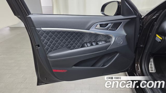 Genesis G70 3.3T Sport AWD Supreme 2018 — фото 24