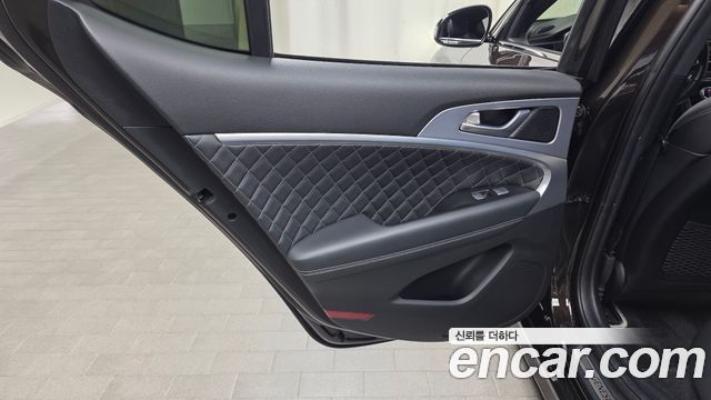 Genesis G70 3.3T Sport AWD Supreme 2018 — фото 25