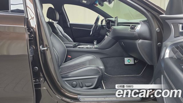 Genesis G70 3.3T Sport AWD Supreme 2018 — фото 26