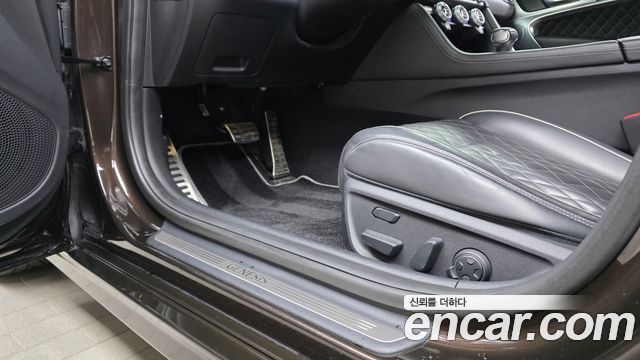 Genesis G70 3.3T Sport AWD Supreme 2018 — фото 31