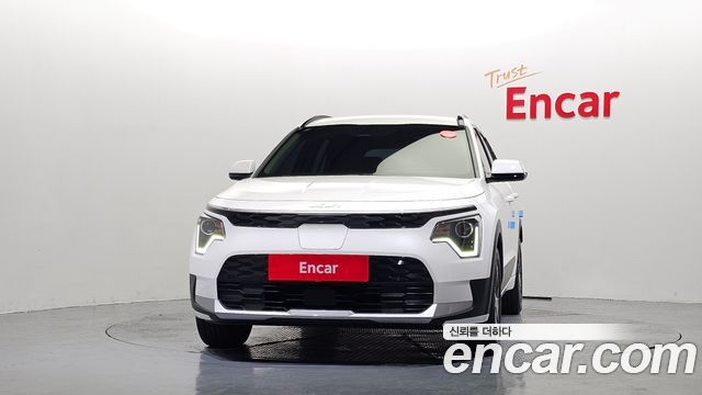 Kia Niro EV Air 2023 — фото 3