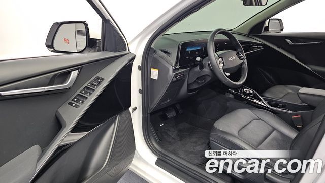 Kia Niro EV Air 2023 — фото 10
