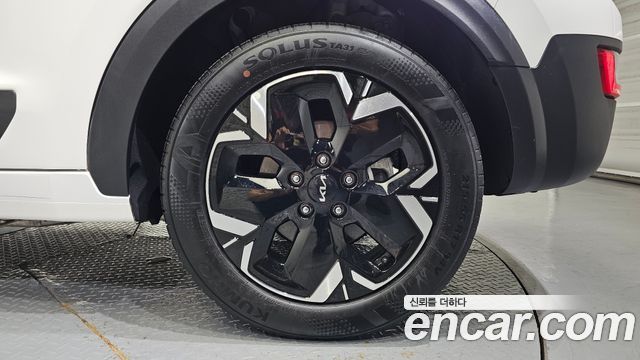 Kia Niro EV Air 2023 — фото 21