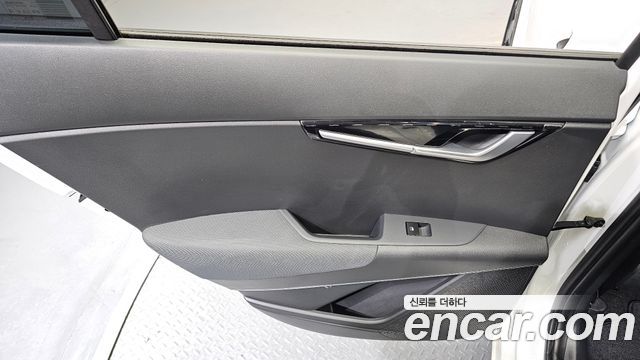 Kia Niro EV Air 2023 — фото 25