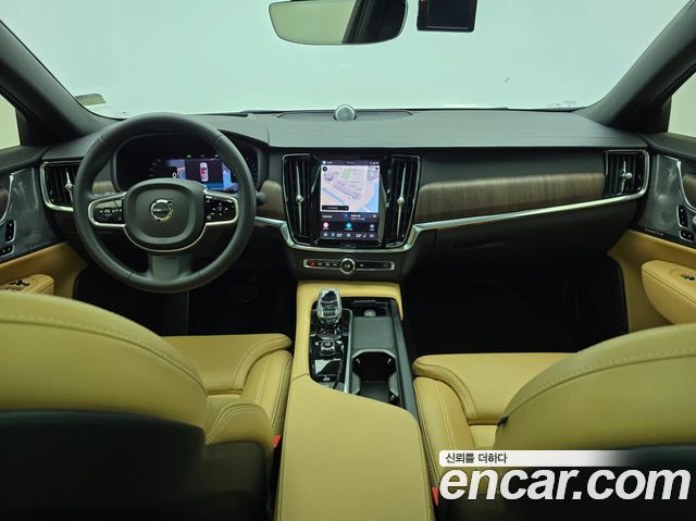 Volvo S90 B6 AWD Ultimate Bright 2024 — фото 15