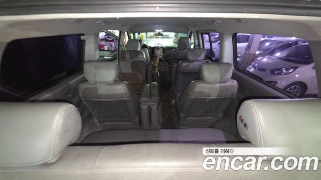 Hyundai Grand Starex 12-Seater Wagon CVX Luxury 2016 — фото 17