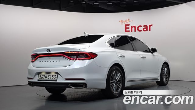 Hyundai Grandeur (IG) 2.4 Premium 2019 — фото 2