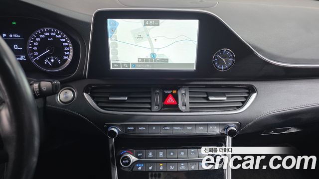 Hyundai Grandeur (IG) 2.4 Premium 2019 — фото 14